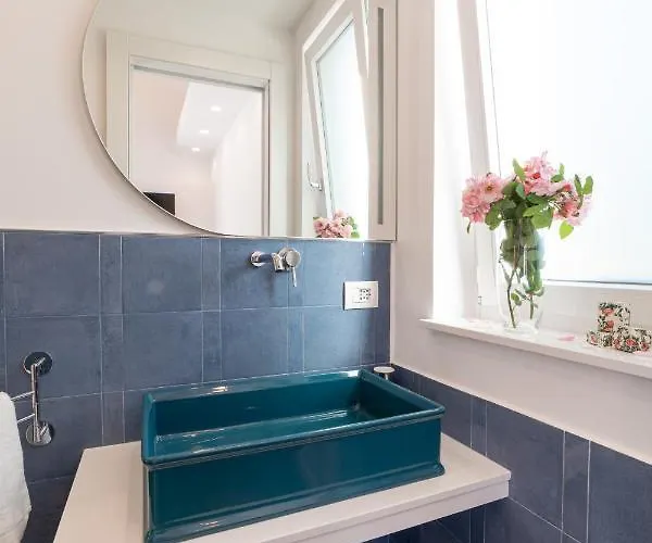 Nature & 게스트하우스