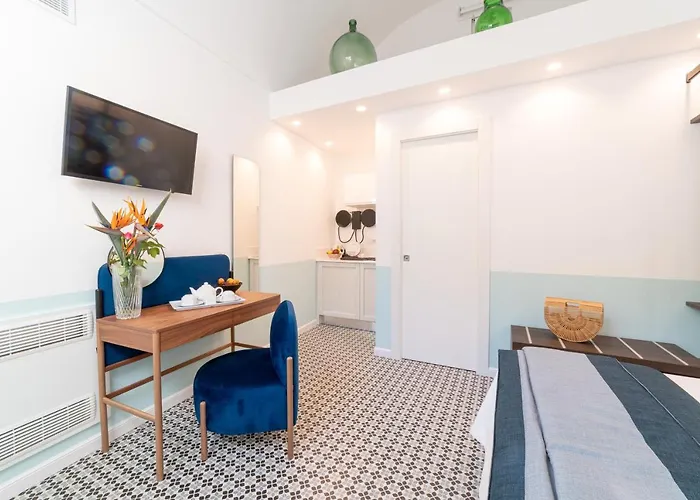 게스트하우스 Nature & 4*