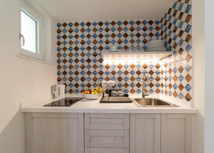 Nature & Guest house 4*