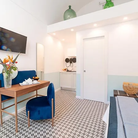 招待所 Nature & 4*